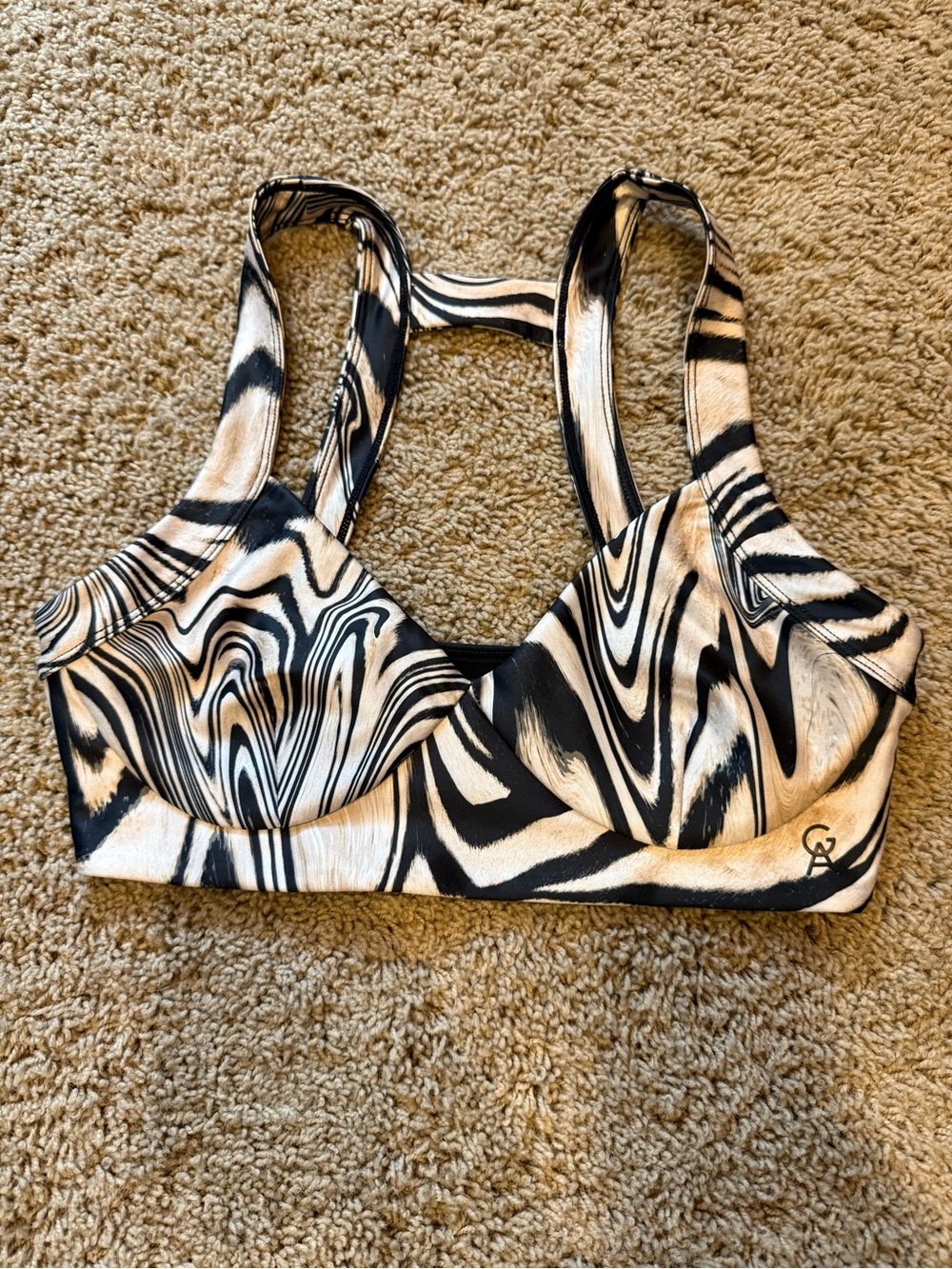 Good American Black & Cream Swirl Racerback Sports Bra